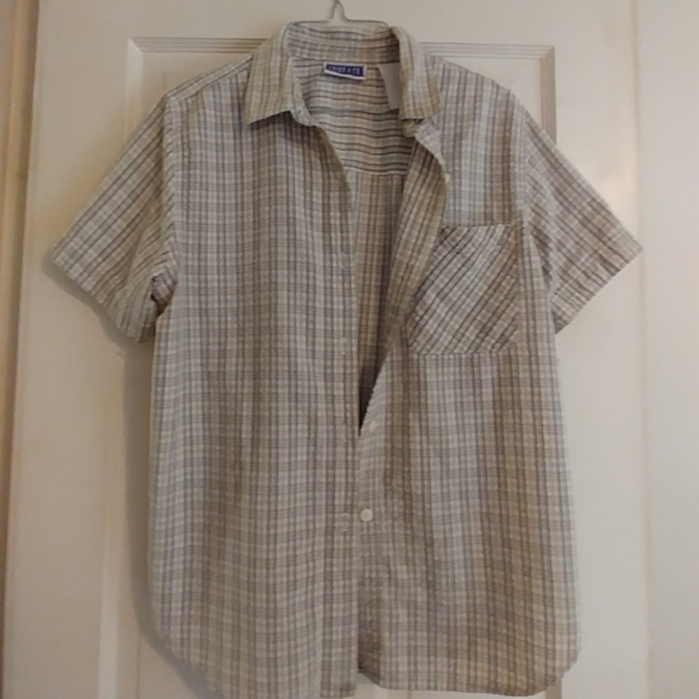 Erika & Co green and tan plaid button-down shirt
